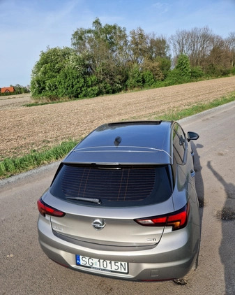 Opel Astra cena 49800 przebieg: 187100, rok produkcji 2015 z Gliwice małe 172